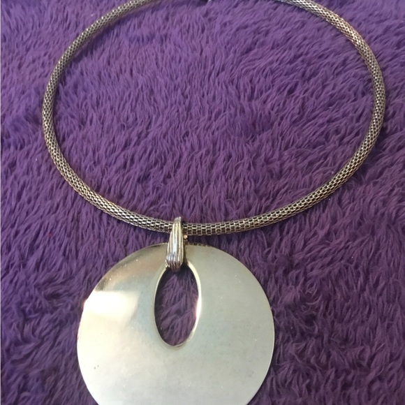 Beautiful New Large Gold High Polished Round Disk Adjustable Necklace - Picture 1 of 8